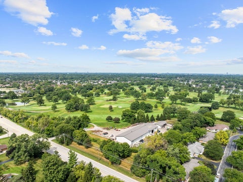Tiny photo for 6342 Martin Drive, Willowbrook, IL 60527 (MLS # 12751668)