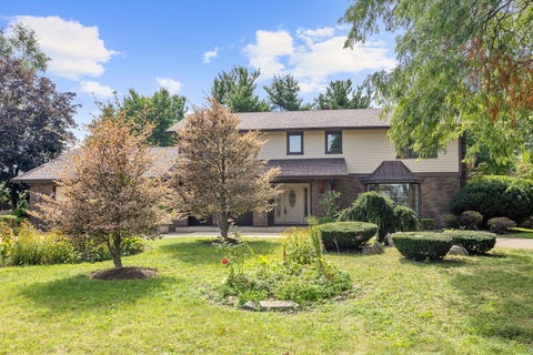 Tiny photo for 6342 Martin Drive, Willowbrook, IL 60527 (MLS # 12751668)