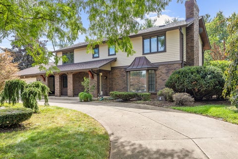 Tiny photo for 6342 Martin Drive, Willowbrook, IL 60527 (MLS # 12751668)
