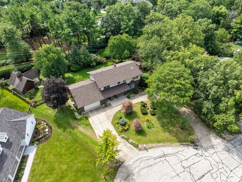 Tiny photo for 6342 Martin Drive, Willowbrook, IL 60527 (MLS # 12751668)