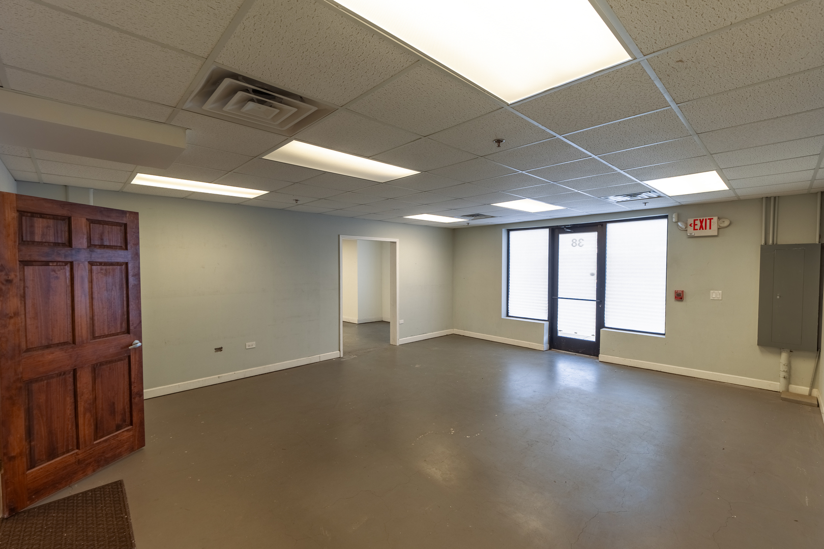 36 S Cass Avenue 38