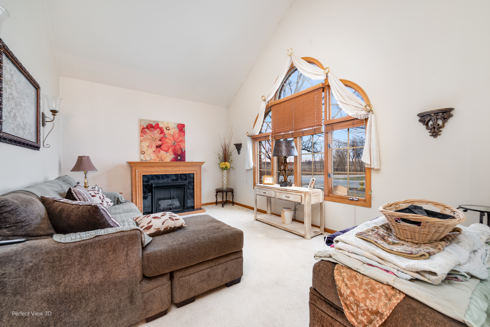 10400 Emerald Avenue