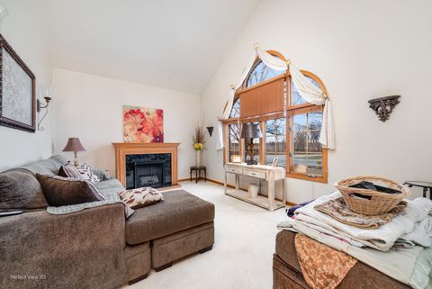 Tiny photo for 10400 Emerald Avenue, Orland Park, IL 60467 (MLS # 12592715)