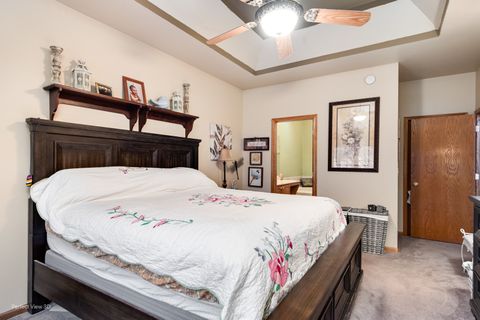 Tiny photo for 10400 Emerald Avenue, Orland Park, IL 60467 (MLS # 12592715)