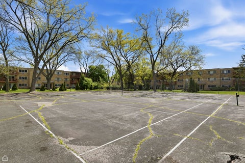 Tiny photo for 730 DEMPSTER Street #HG11, Mount Prospect, IL 60056 (MLS # 12627619)