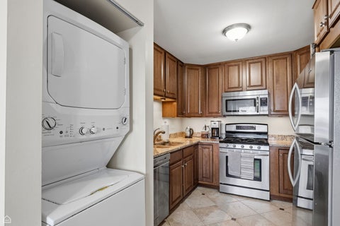 Tiny photo for 730 DEMPSTER Street #HG11, Mount Prospect, IL 60056 (MLS # 12627619)