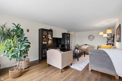 Tiny photo for 730 DEMPSTER Street #HG11, Mount Prospect, IL 60056 (MLS # 12627619)