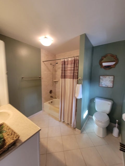Tiny photo for 39934 N Fairway Drive, Antioch, IL 60002 (MLS # 12747887)