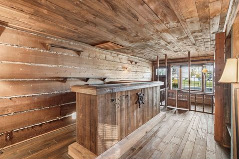 Tiny photo for 18208 Fountainbleau Drive, Hazel Crest, IL 60429 (MLS # 12511581)