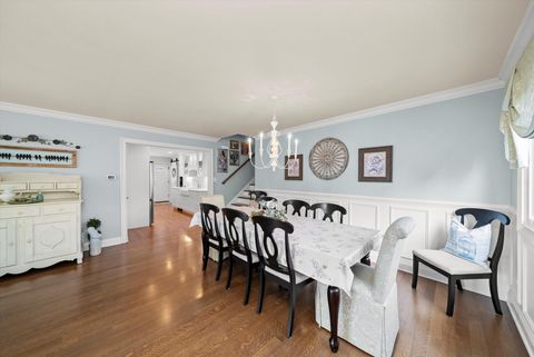Tiny photo for 335 E HARRISON Street, Elmhurst, IL 60126 (MLS # 12501764)