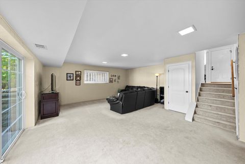Tiny photo for 335 E HARRISON Street, Elmhurst, IL 60126 (MLS # 12501764)