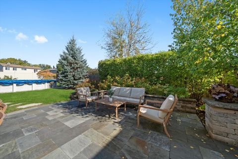 Tiny photo for 335 E HARRISON Street, Elmhurst, IL 60126 (MLS # 12501764)