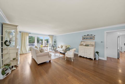 Tiny photo for 335 E HARRISON Street, Elmhurst, IL 60126 (MLS # 12501764)