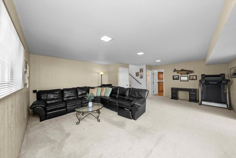 Tiny photo for 335 E HARRISON Street, Elmhurst, IL 60126 (MLS # 12501764)