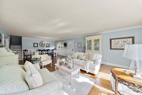 Tiny photo for 335 E HARRISON Street, Elmhurst, IL 60126 (MLS # 12501764)