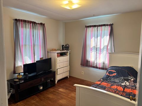 Tiny photo for 355 Hilltop Drive, North Aurora, IL 60542 (MLS # 12502980)