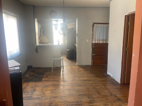 Tiny photo for 2213 S Oakley Avenue, Chicago, IL 60608 (MLS # 12548254)