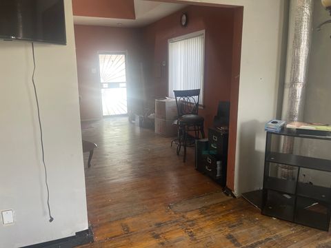 Tiny photo for 2213 S Oakley Avenue, Chicago, IL 60608 (MLS # 12548254)