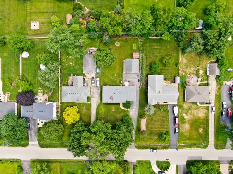 Tiny photo for 0N741 Barry Avenue, Wheaton, IL 60187 (MLS # 12682204)
