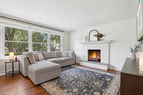 Tiny photo for 0N741 Barry Avenue, Wheaton, IL 60187 (MLS # 12682204)
