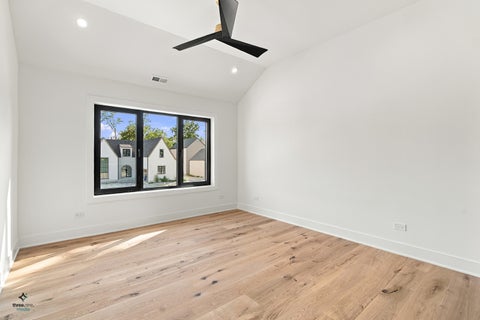 Tiny photo for 425 Forest Edge Drive, Glencoe, IL 60022 (MLS # 12761931)
