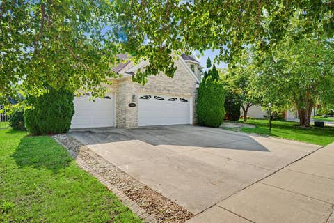 Tiny photo for 1808 Vale Street, Champaign, IL 61822 (MLS # 12705846)