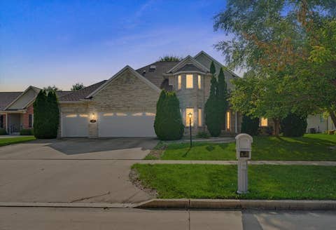 Tiny photo for 1808 Vale Street, Champaign, IL 61822 (MLS # 12705846)