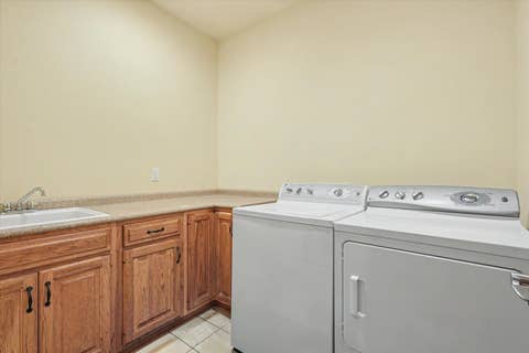 Tiny photo for 1808 Vale Street, Champaign, IL 61822 (MLS # 12705846)
