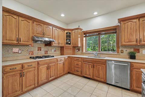 Tiny photo for 1808 Vale Street, Champaign, IL 61822 (MLS # 12705846)