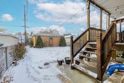Tiny photo for 3636 N Nora Avenue, Chicago, IL 60634 (MLS # 12551171)