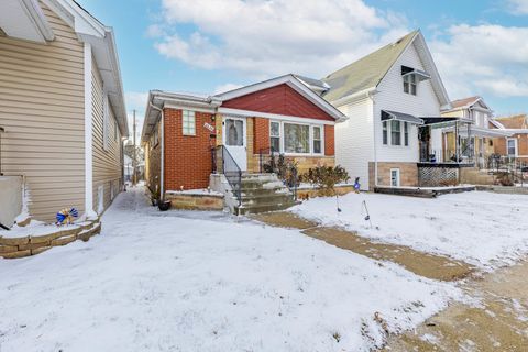 Tiny photo for 3636 N Nora Avenue, Chicago, IL 60634 (MLS # 12551171)