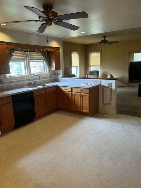 Tiny photo for 2335 Walnut Street, Blue Island, IL 60406 (MLS # 12449583)