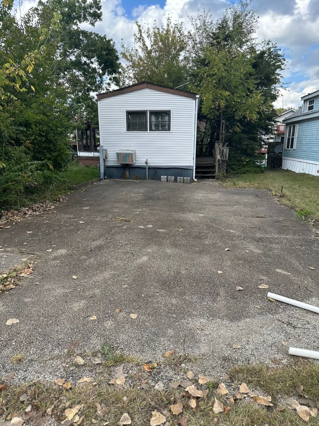 Photo for 113 Largemouth Lane, Wilmington, IL 60481 (MLS # 12489039)