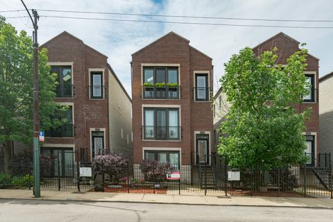 A home in CHICAGO