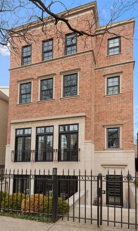 1112 W Wrightwood Avenue Chicago IL 60614