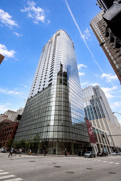 600 N FAIRBANKS Court 2809 Chicago IL 60611