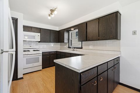 Tiny photo for 14114 S Saginaw Avenue, Burnham, IL 60633 (MLS # 12545014)