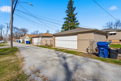 Tiny photo for 14114 S Saginaw Avenue, Burnham, IL 60633 (MLS # 12545014)