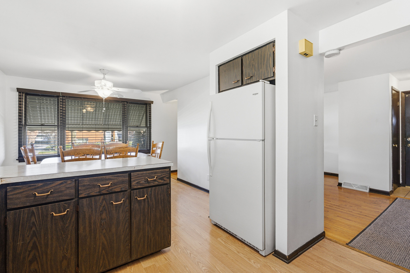 14114 S Saginaw Avenue