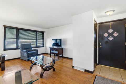 Tiny photo for 14114 S Saginaw Avenue, Burnham, IL 60633 (MLS # 12545014)