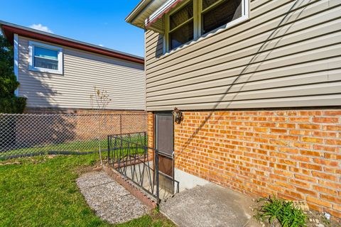 Tiny photo for 14114 S Saginaw Avenue, Burnham, IL 60633 (MLS # 12545014)