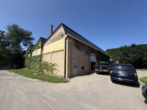 Photo of 850 Ridgeway Avenue #A, Aurora, IL 60506 (MLS # 12768009)