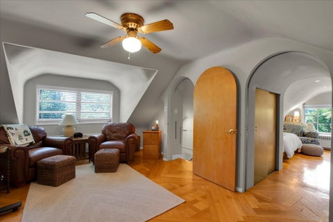 Tiny photo for 5661 N New Hampshire Avenue, Chicago, IL 60631 (MLS # 12704652)