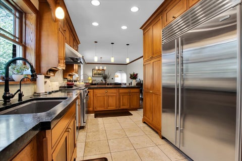 Tiny photo for 5661 N New Hampshire Avenue, Chicago, IL 60631 (MLS # 12704652)