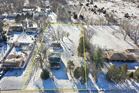 1001 W Broadway Street, McHenry, IL 60051 - #: 12548691