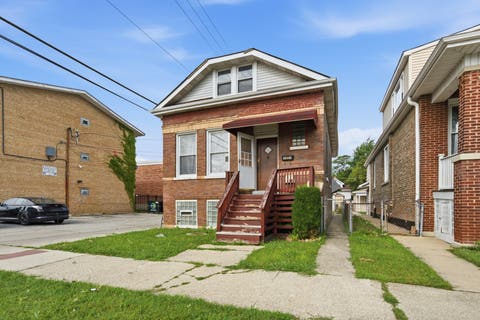 Tiny photo for 2530 S 58th Court, Cicero, IL 60804 (MLS # 12721909)