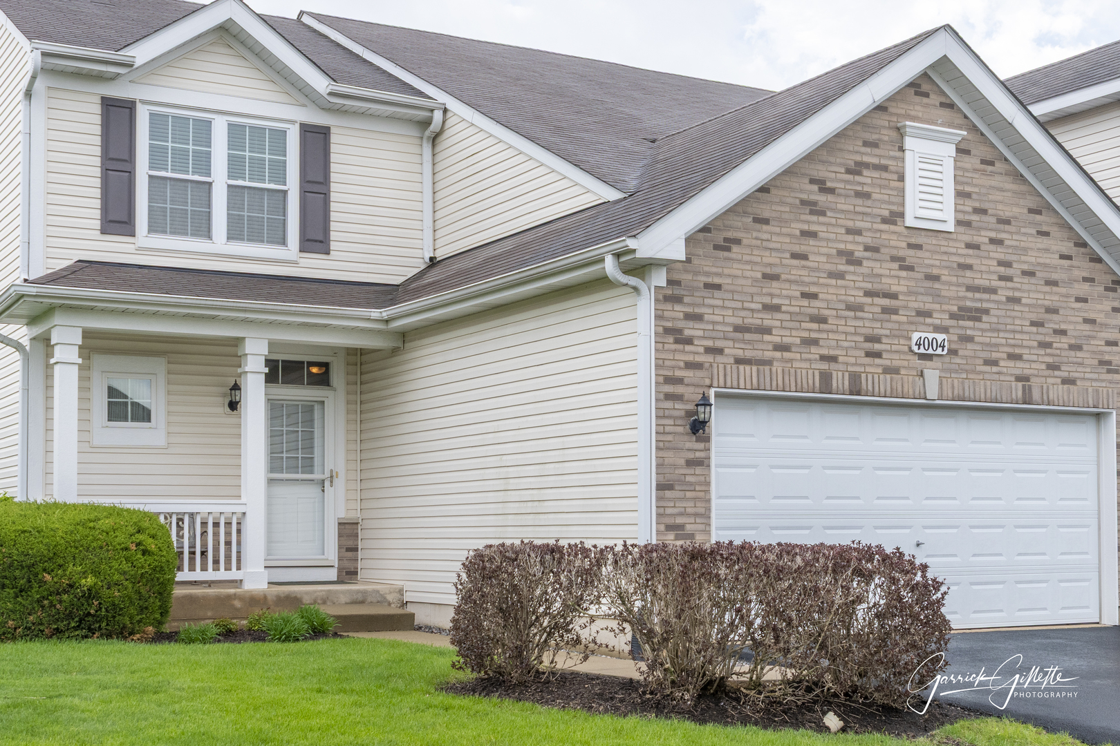 4004 Shoeger Court