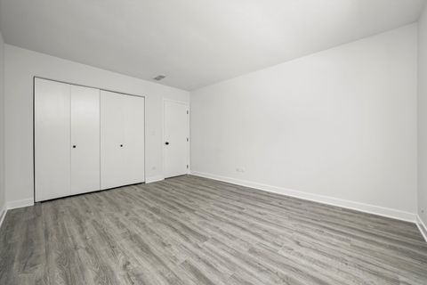 Tiny photo for 475 S BELMONT Avenue #1, Elgin, IL 60123 (MLS # 12487970)