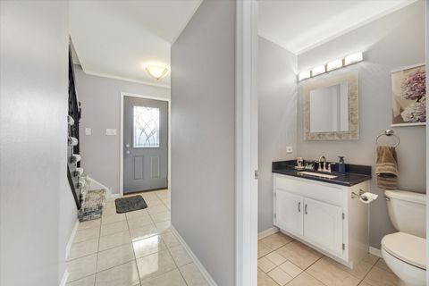 Tiny photo for 1948 Concord Drive, Downers Grove, IL 60516 (MLS # 12584316)