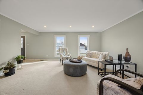 Tiny photo for 1948 Concord Drive, Downers Grove, IL 60516 (MLS # 12584316)